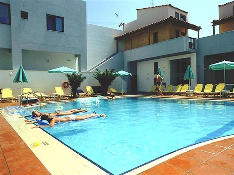 Appartement Flisvos Beach (Adults Only) à Réthymnon Extérieur photo