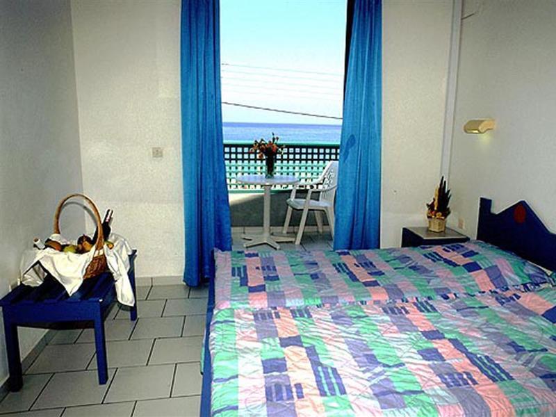 Appartement Flisvos Beach (Adults Only) à Réthymnon Extérieur photo